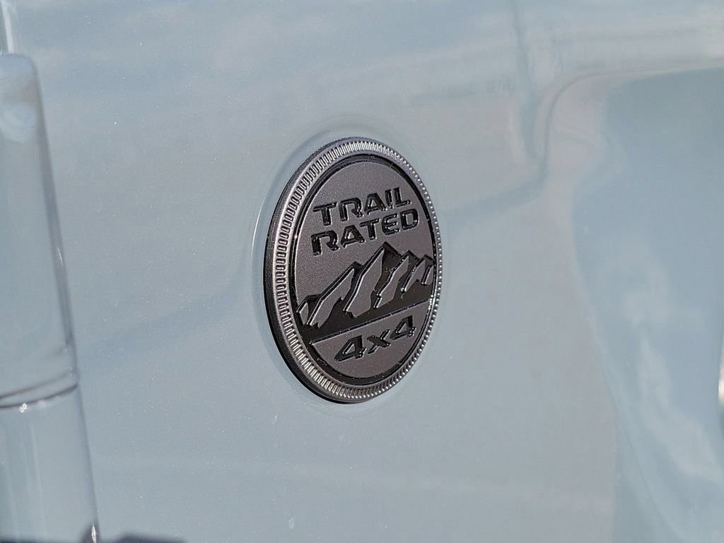 New 2026 Jeep Gladiator Sport AWD/4WD image 9