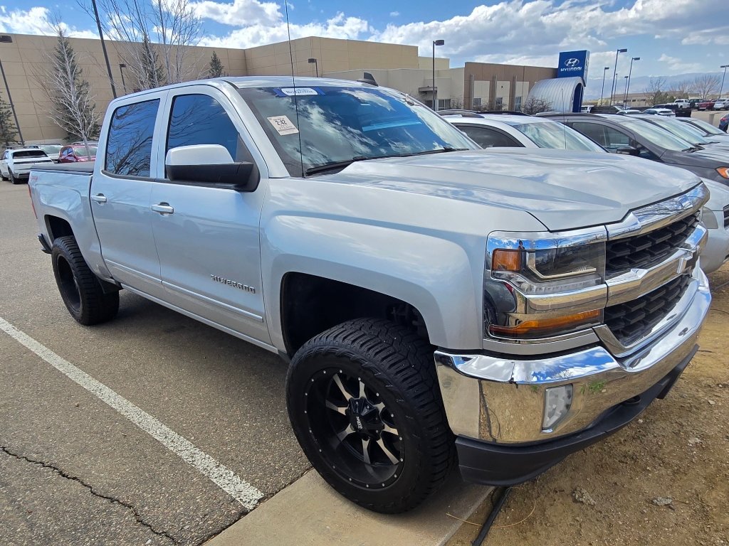 Used 2017 Chevrolet Silverado 1500 LT w/ All Star Edition image 16