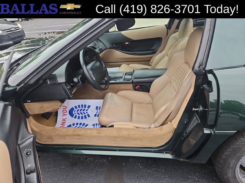 Used 1996 Chevrolet Corvette Coupe RWD image 11