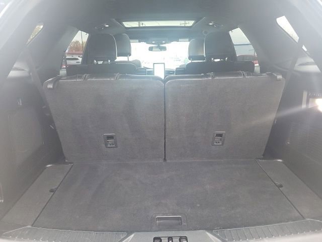 Used 2021 Ford Explorer ST w/ ST Street Pack image 19