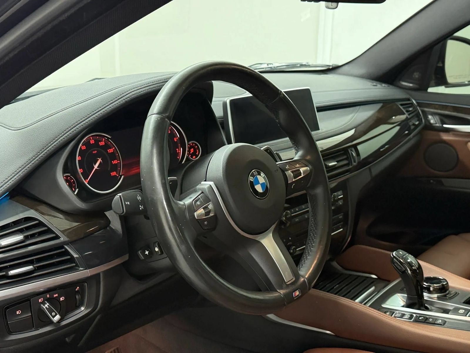 Used 2017 BMW X6 xDrive50i AWD/4WD image 28