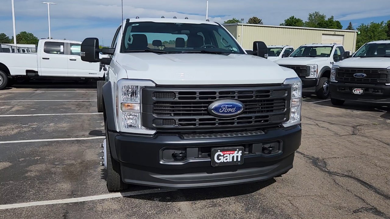 New 2025 Ford F550 4x4 Crew Cab image 14
