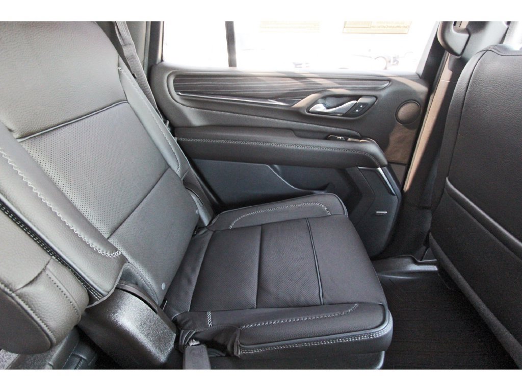 Used 2023 GMC Yukon Denali AWD/4WD image 11
