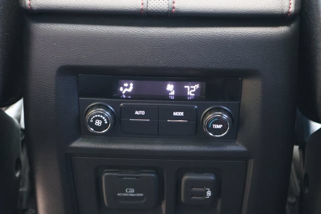 Used 2022 Chevrolet Traverse RS AWD/4WD image 21