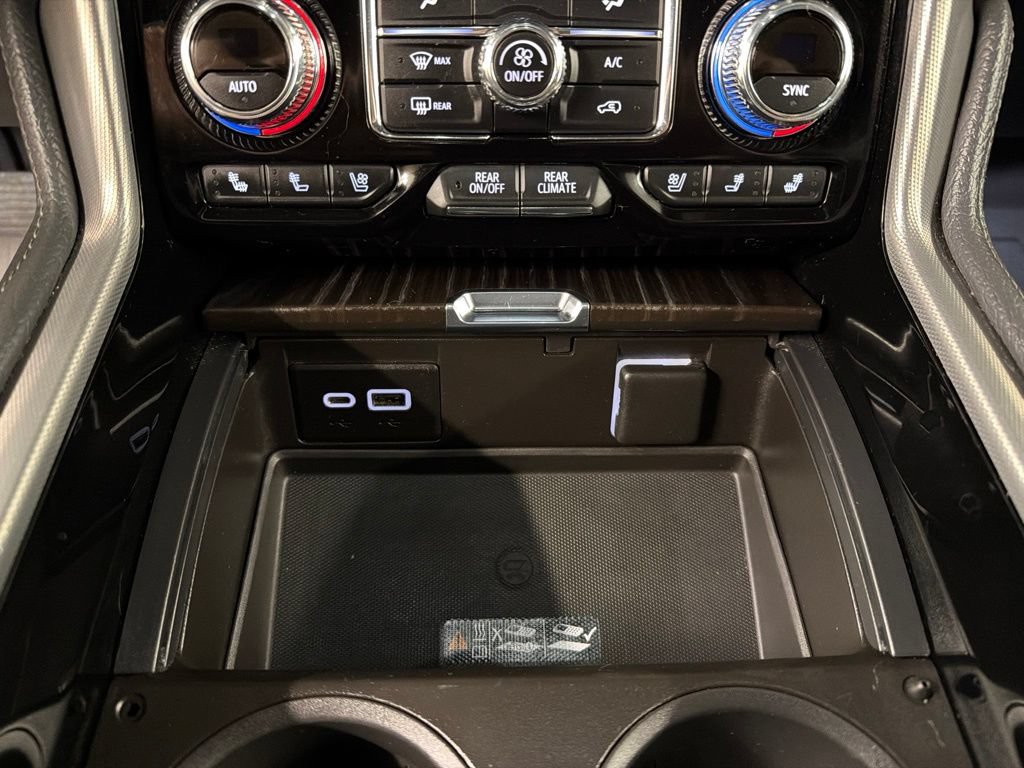 Used 2022 GMC Yukon Denali AWD/4WD image 15