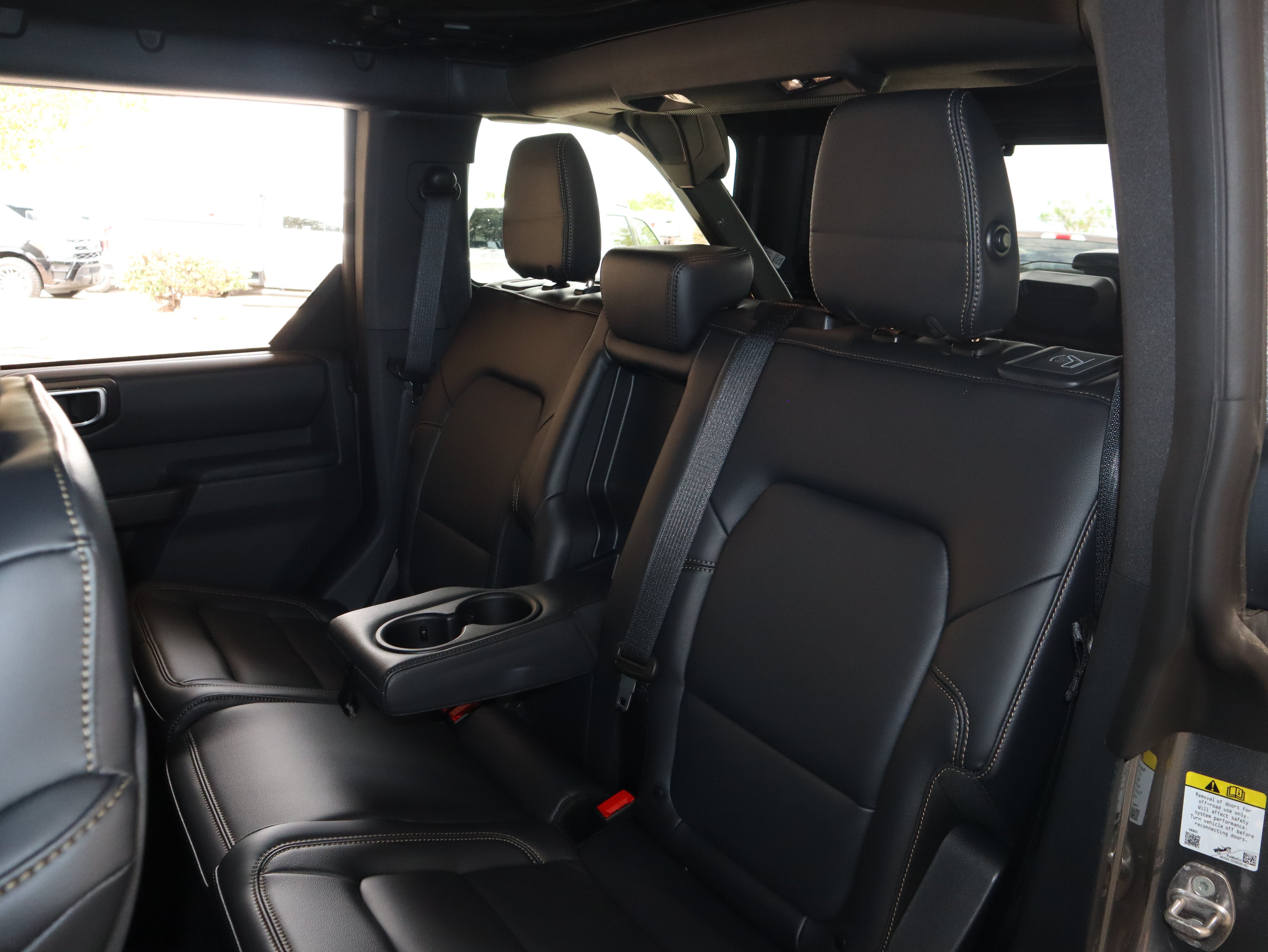 New 2026 Ford Bronco Badlands AWD/4WD image 36