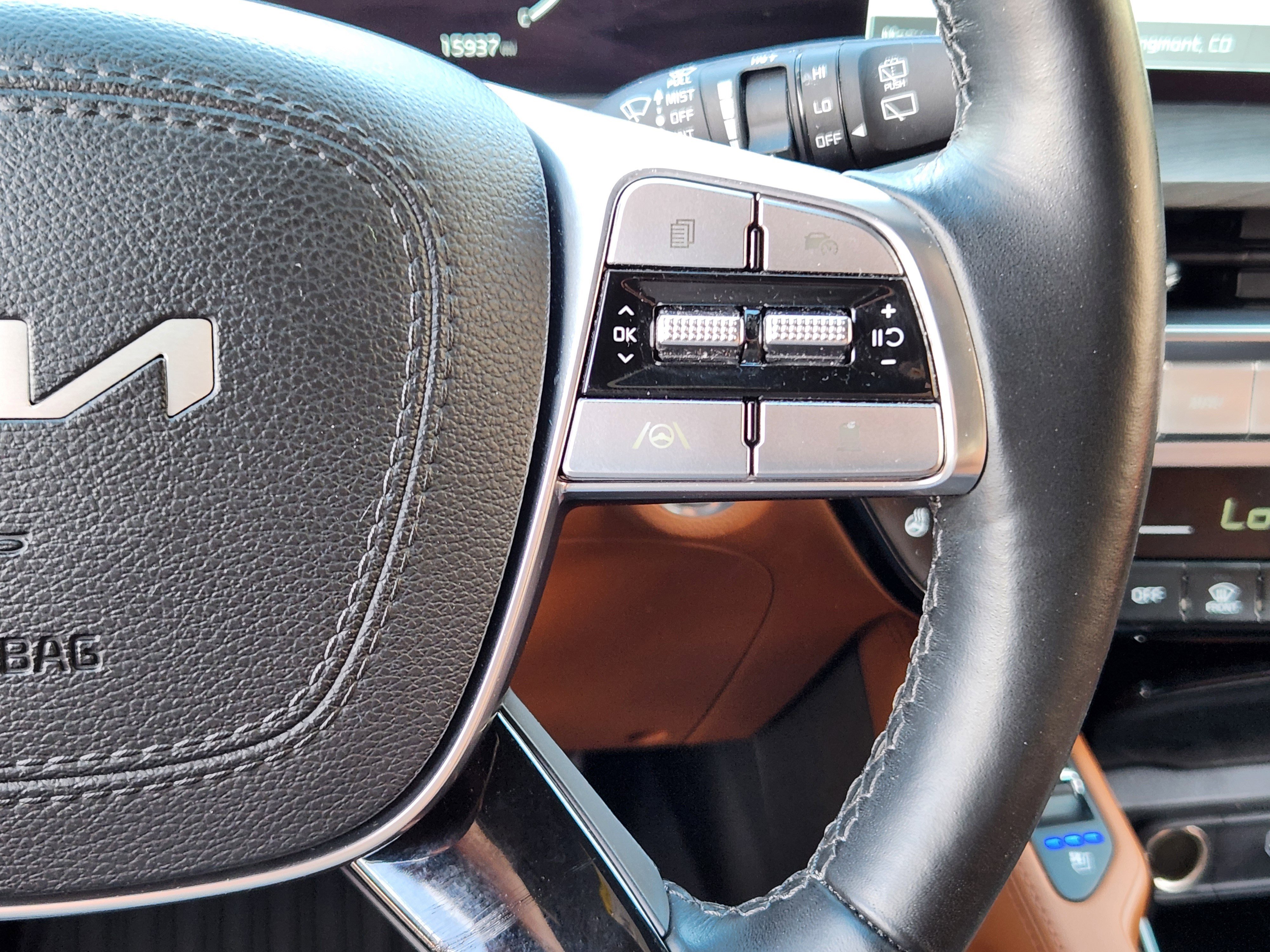 Used 2024 Kia Telluride SX X-Line image 25