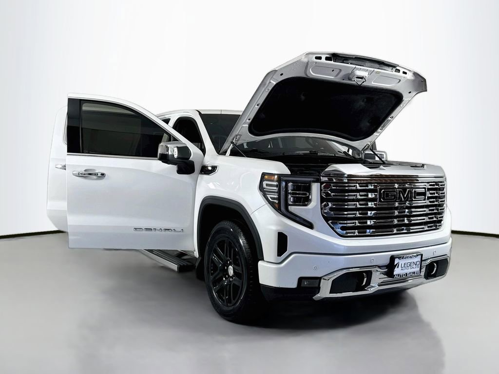 Used 2023 GMC Sierra 1500 Denali w/ Technology Package AWD/4WD image 23