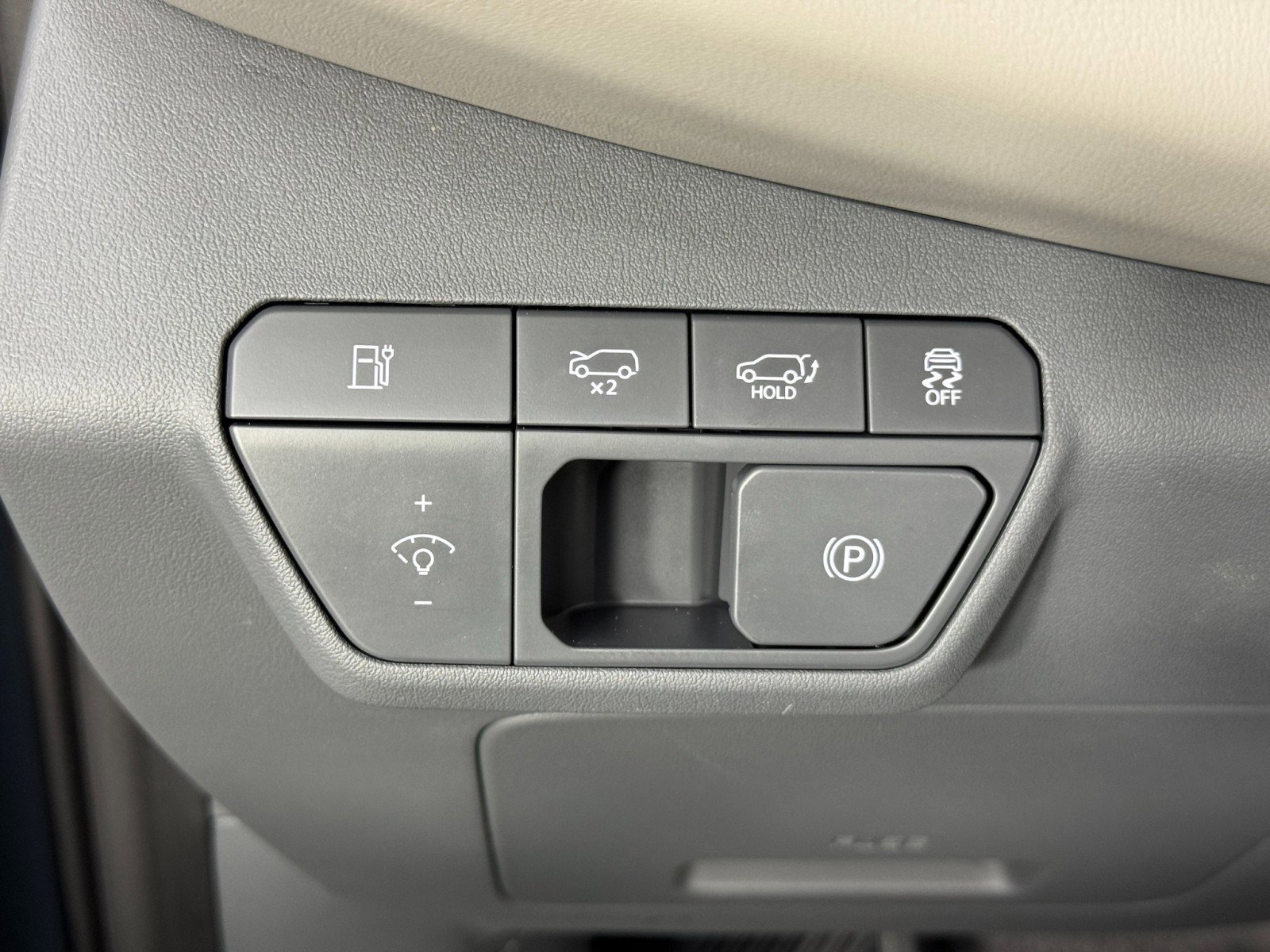 Used 2024 Kia EV9 Wind image 17