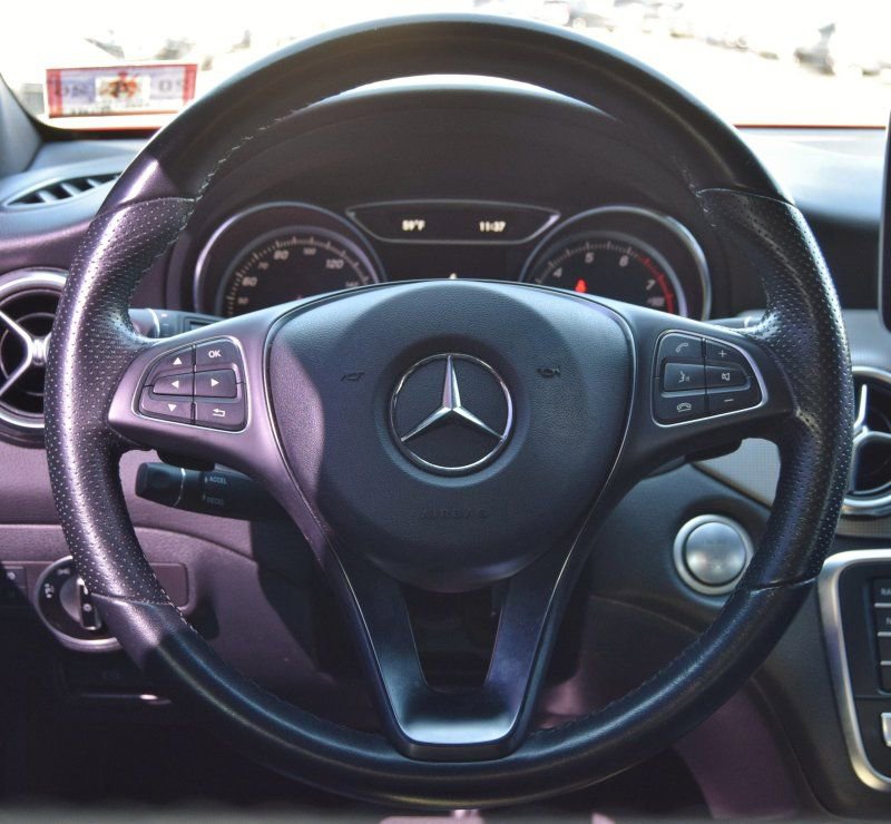 Used 2019 Mercedes-Benz GLA 250 4MATIC image 20