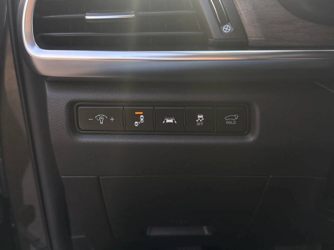 Used 2020 Kia Telluride EX w/ EX Premium Package FWD image 20