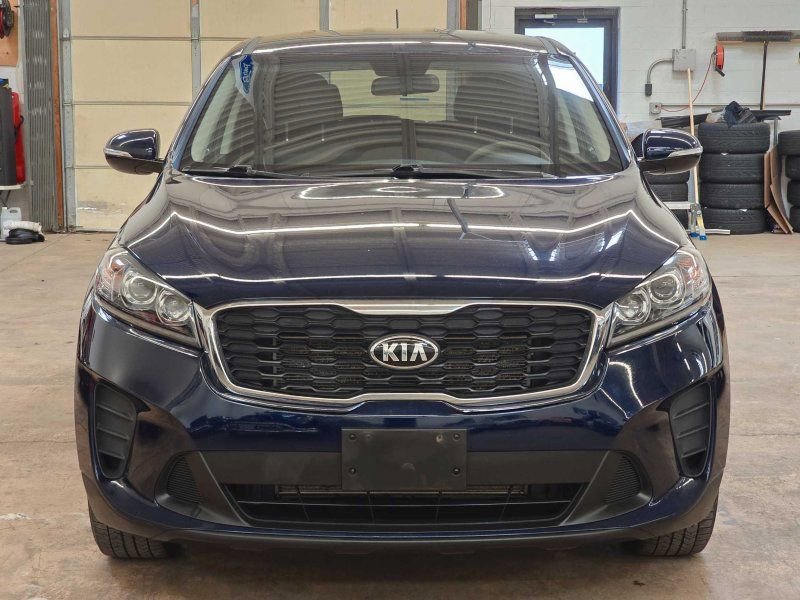 Used 2020 Kia Sorento LX FWD image 17