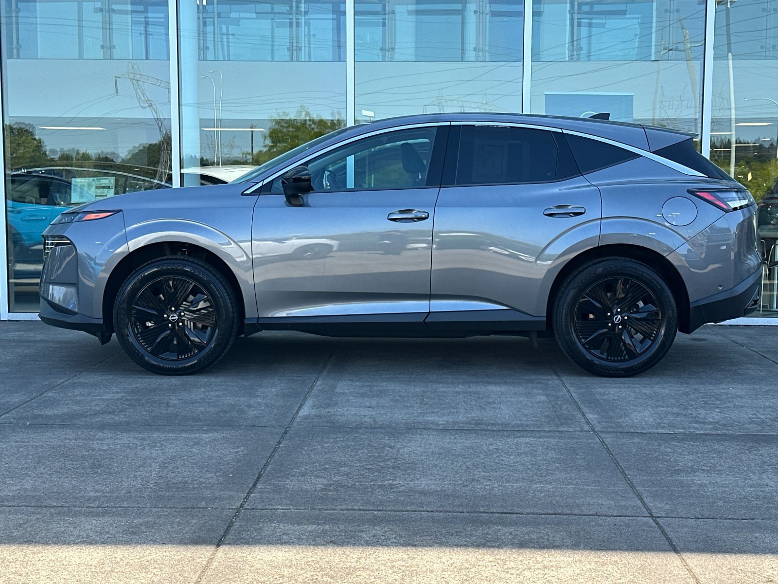 Certified 2025 Nissan Murano SV AWD/4WD image 7
