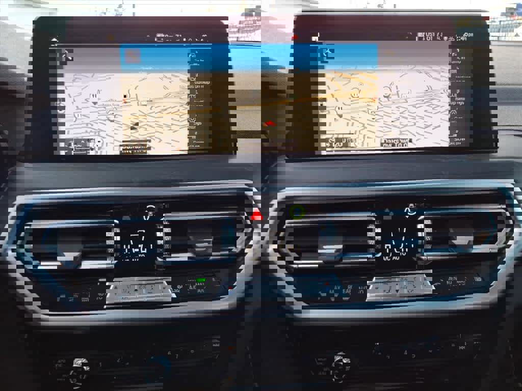 Used 2024 BMW X3 xDrive30i image 19