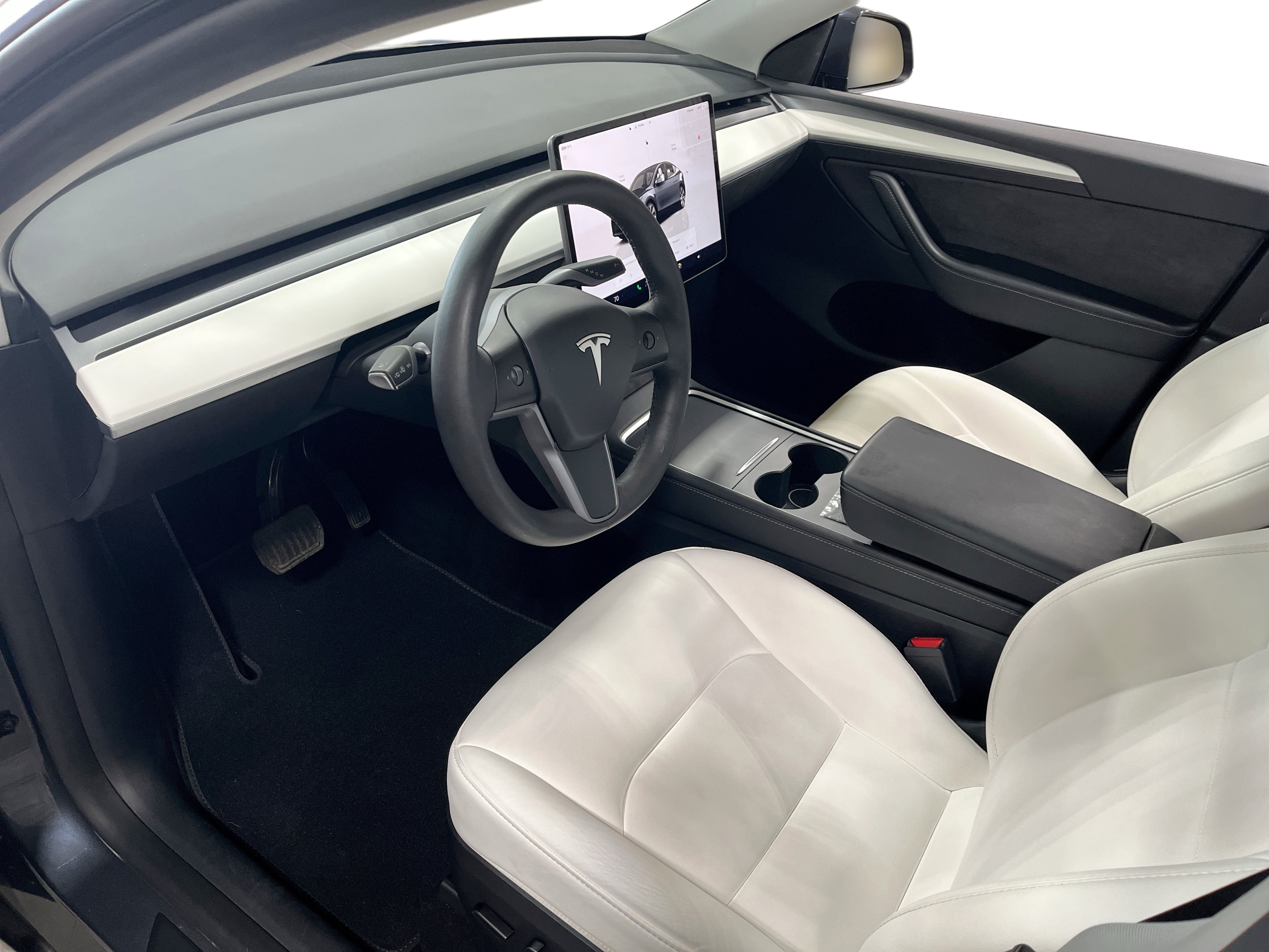 Used 2023 Tesla Model Y Long Range AWD/4WD image 9