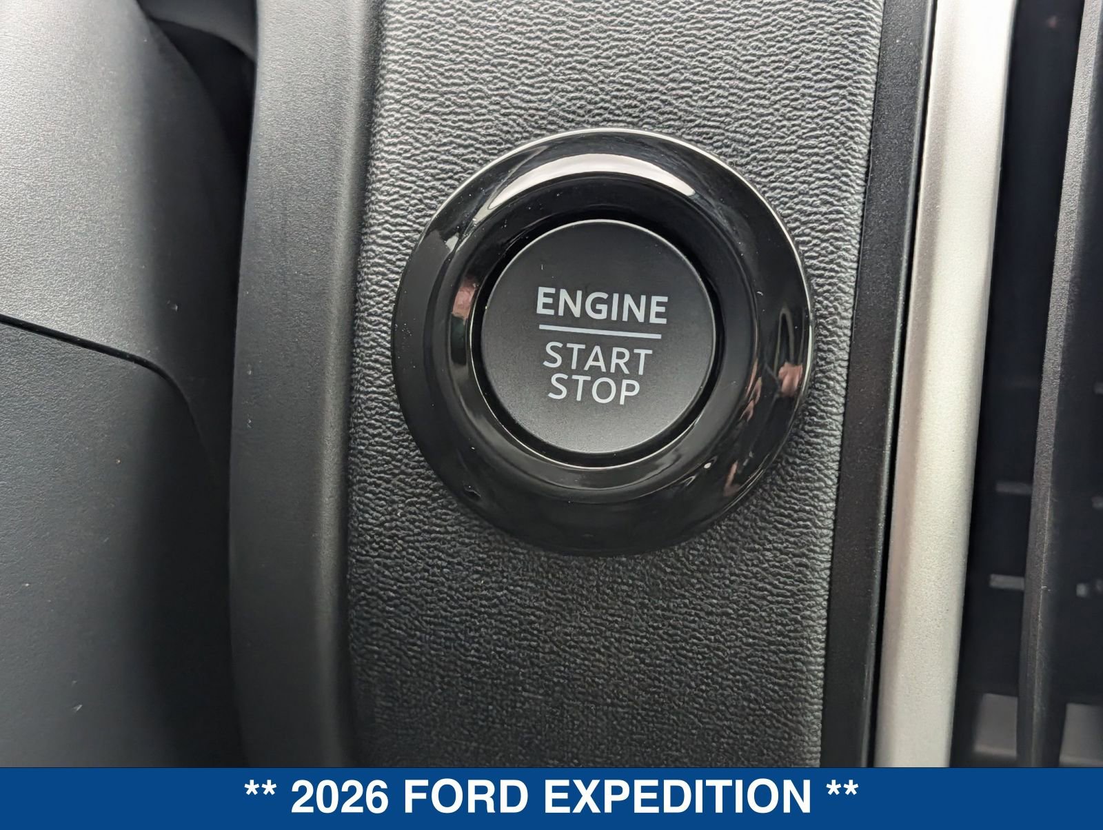 New 2026 Ford Expedition Active RWD image 40