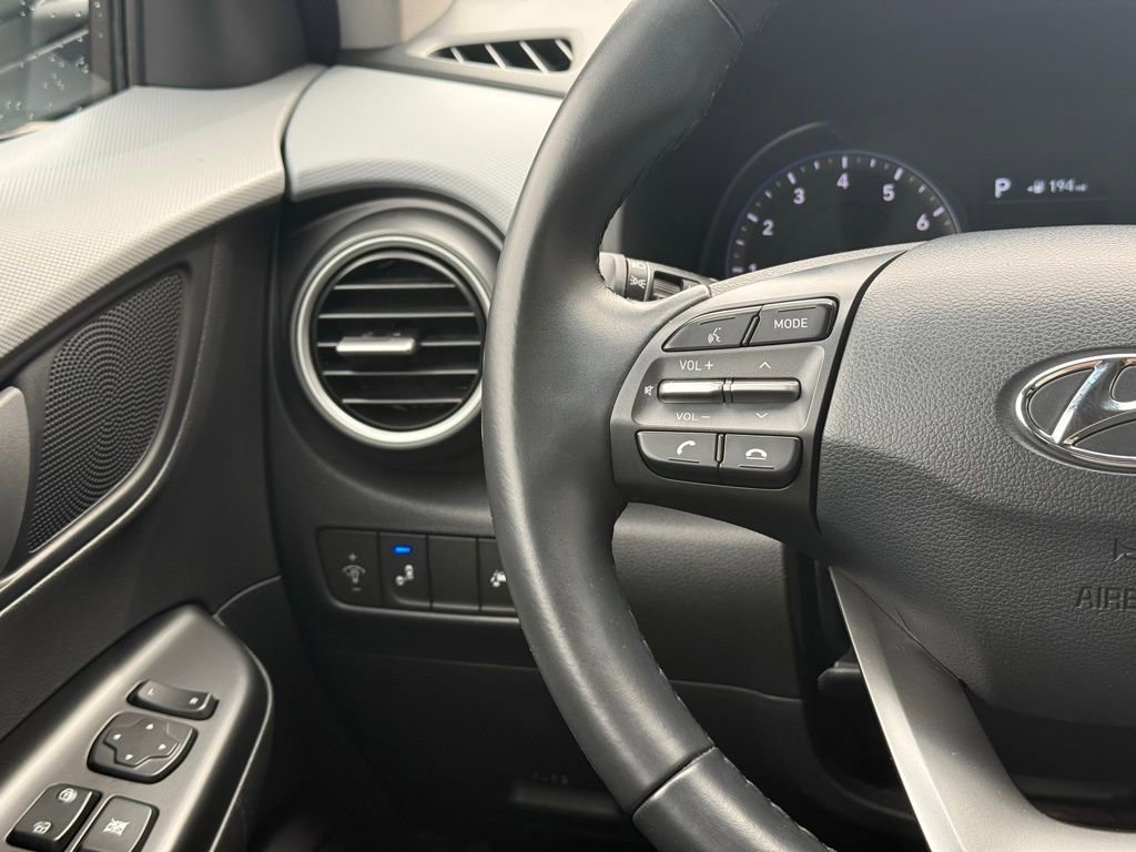 Used 2018 Hyundai Kona SEL w/ SEL Tech Package 02 image 9