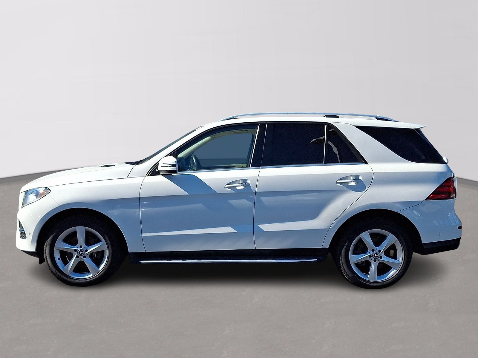 Certified 2018 Mercedes-Benz GLE 350 4MATIC image 7