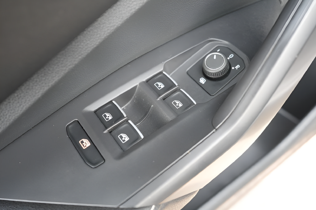Used 2025 Volkswagen Jetta S FWD image 20