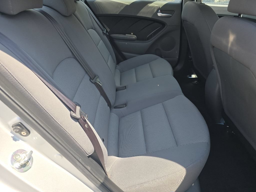 Used 2017 Kia Forte LX FWD image 13