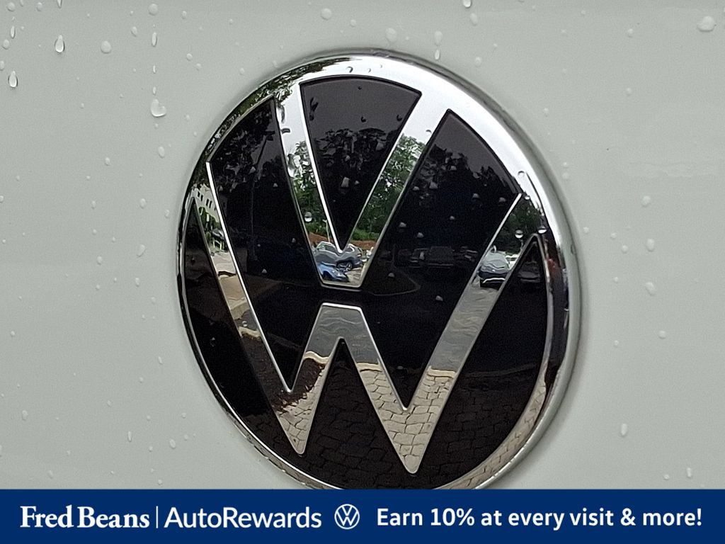 Certified 2023 Volkswagen Taos S AWD/4WD image 34