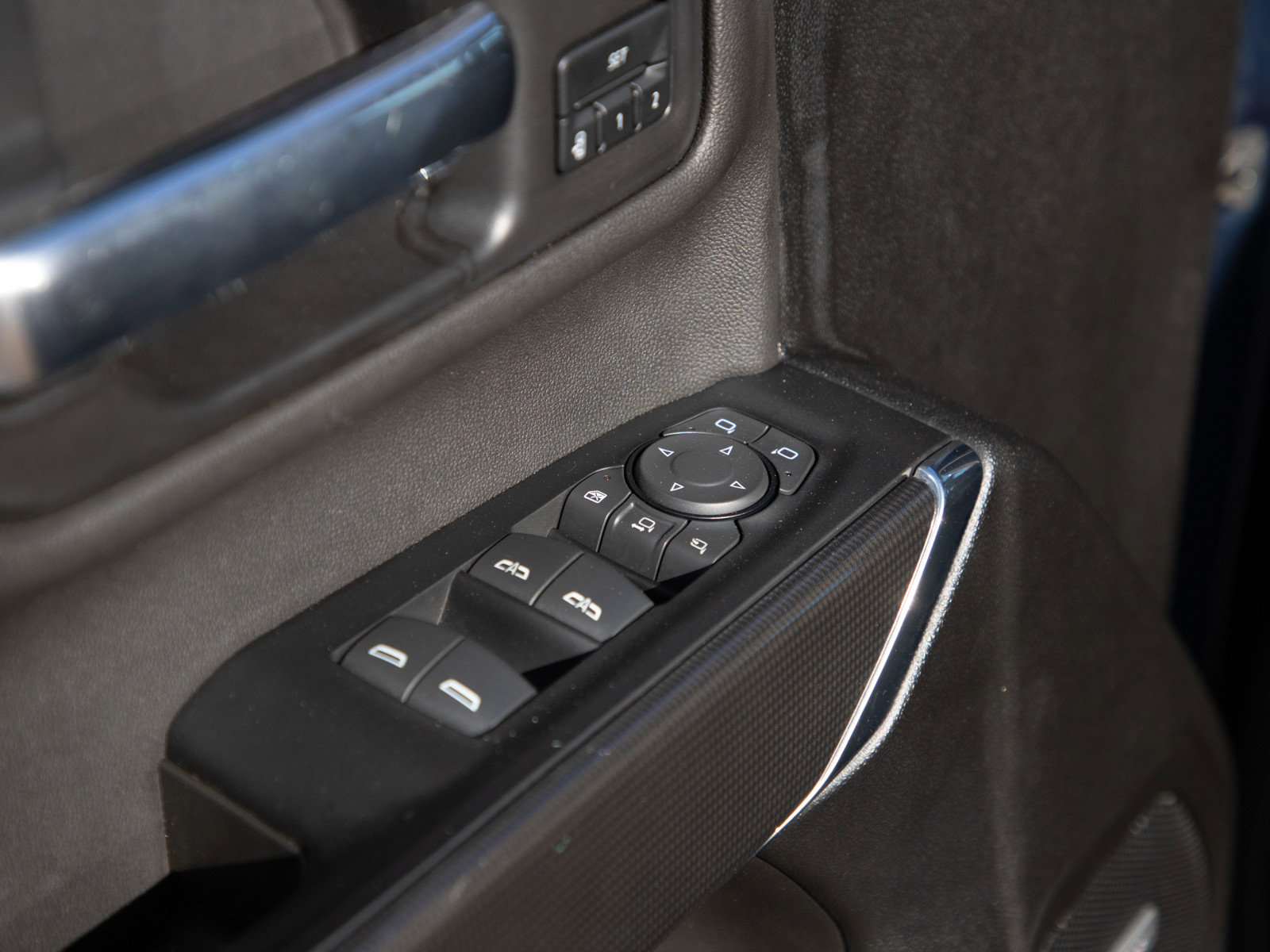 Used 2022 GMC Sierra 2500 AT4 w/ AT4 Premium Plus Package image 21