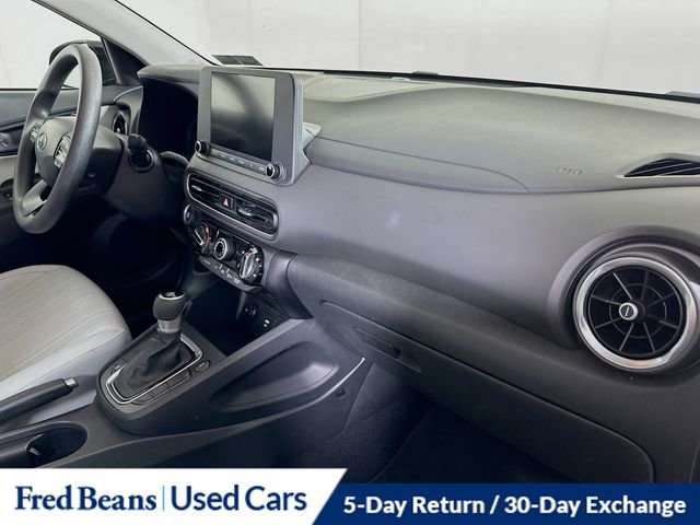 Used 2023 Hyundai Kona SEL AWD/4WD image 27
