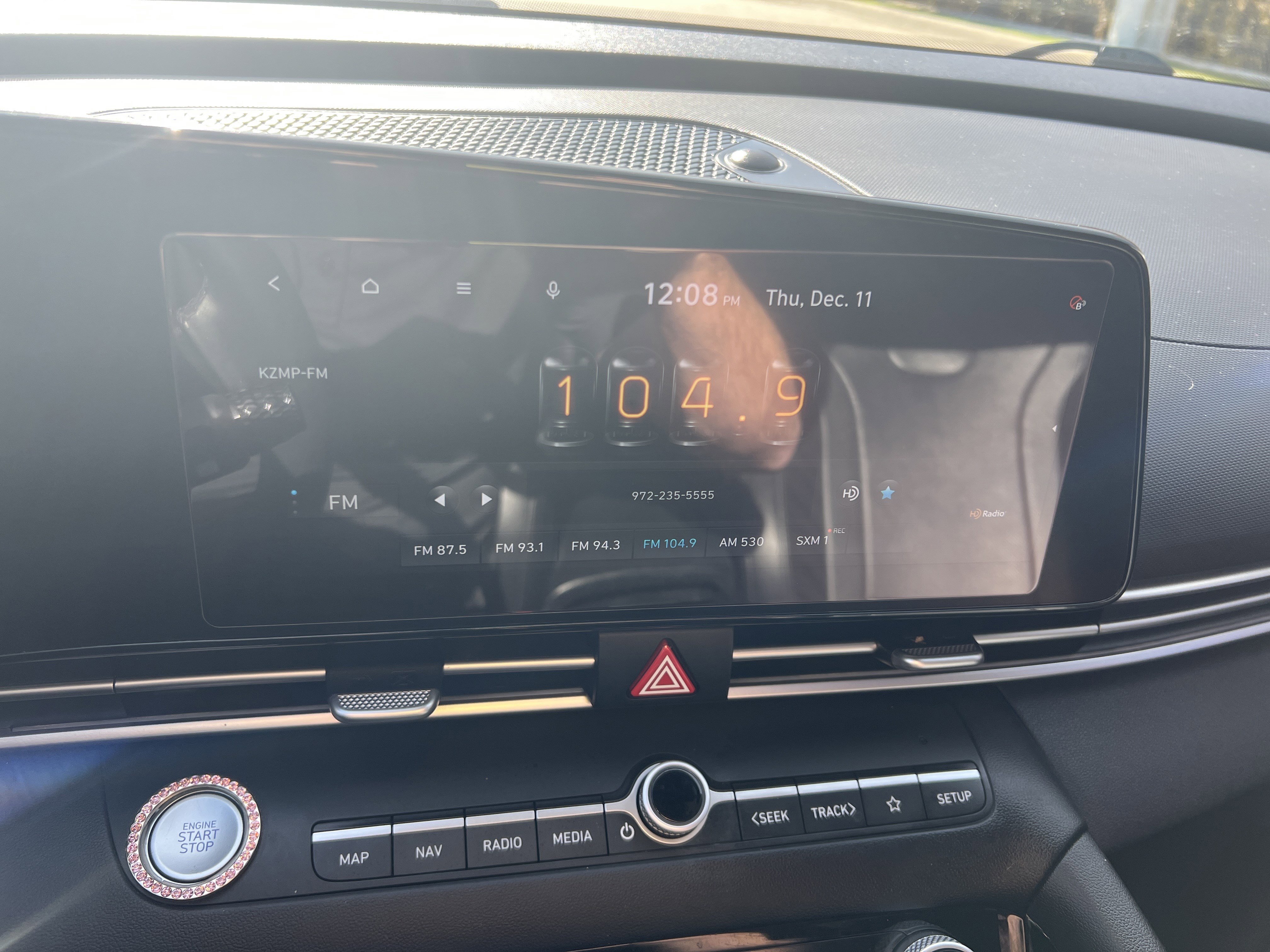 Used 2022 Hyundai Elantra Limited image 22