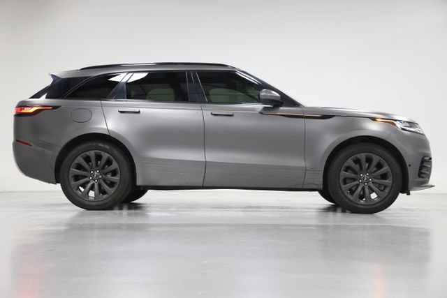 Used 2018 Land Rover Range Rover Velar R-Dynamic SE AWD/4WD image 15