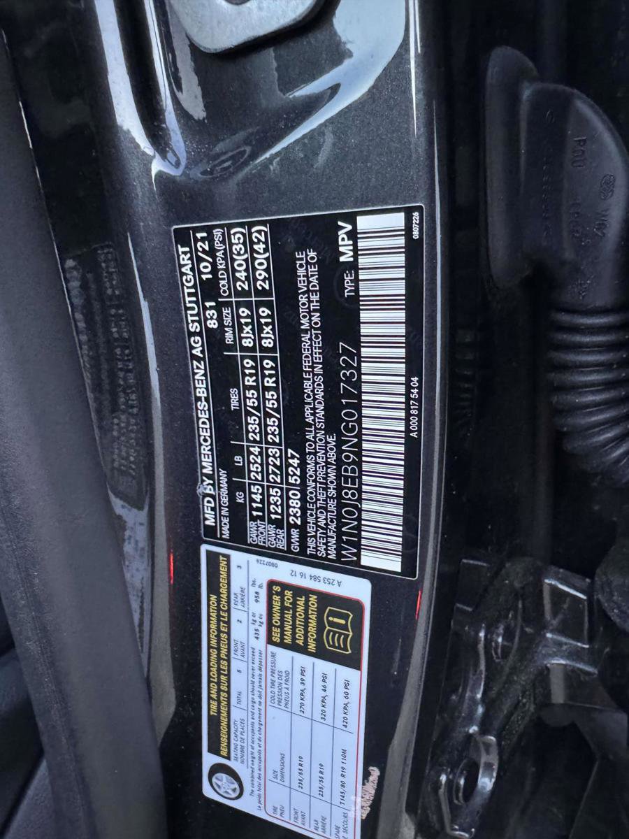 Used 2022 Mercedes-Benz GLC 300 4MATIC Coupe image 17