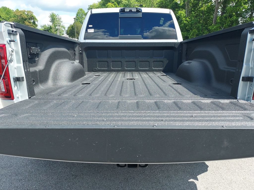 New 2026 RAM 3500 Limited AWD/4WD image 30