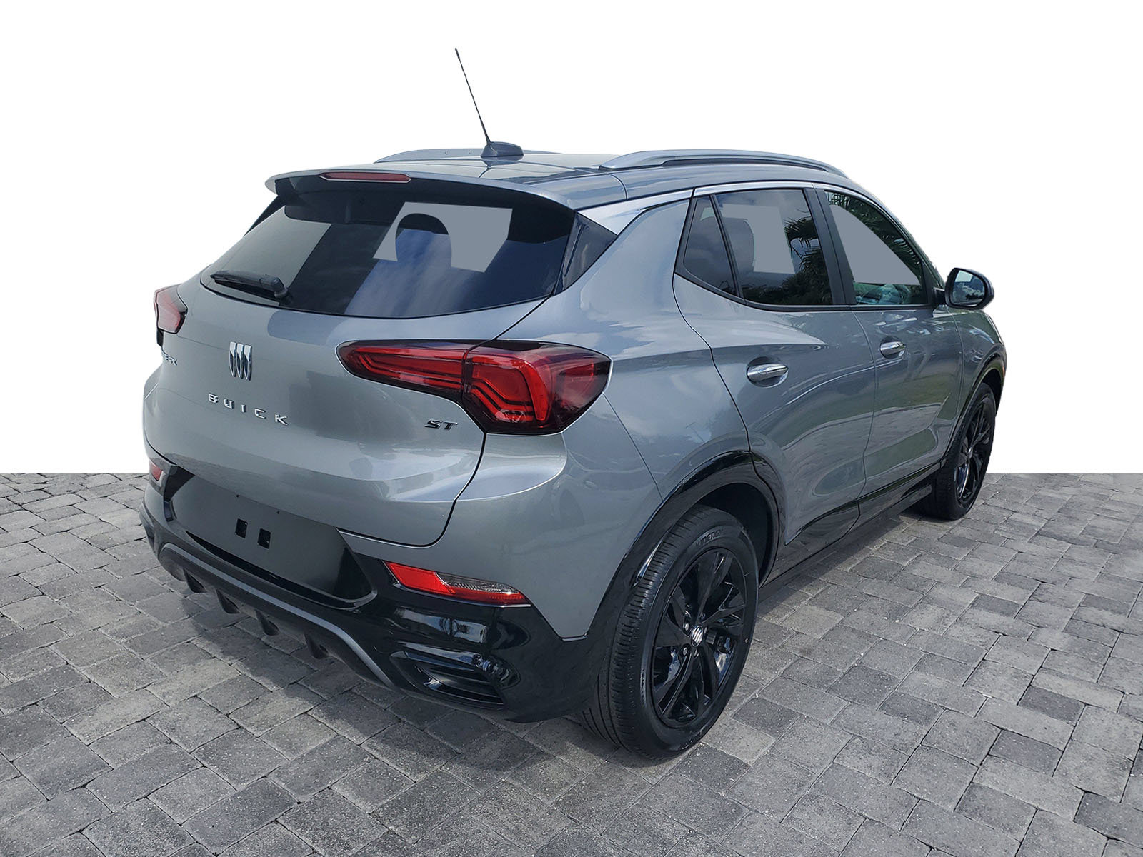 Used 2024 Buick Encore GX Sport Touring w/ Comfort Package FWD image 5