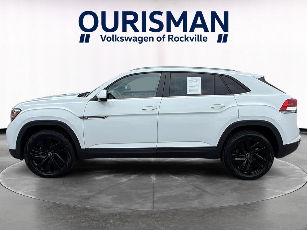 Used 2022 Volkswagen Atlas Cross Sport SE AWD/4WD image 3