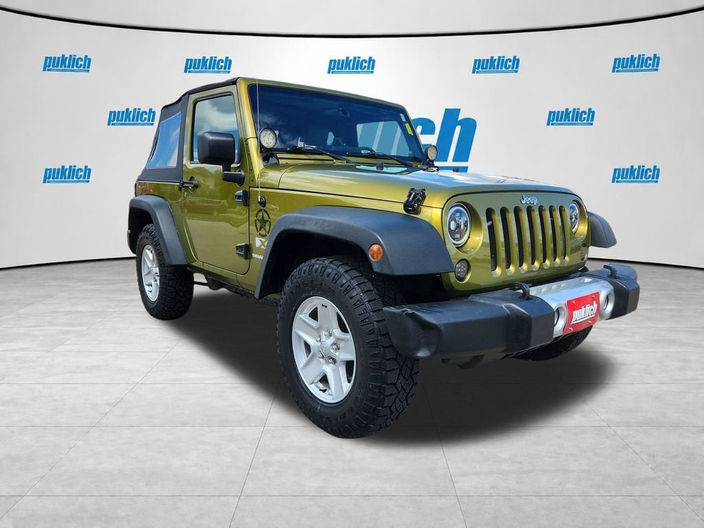 Used 2008 Jeep Wrangler X AWD/4WD image 9