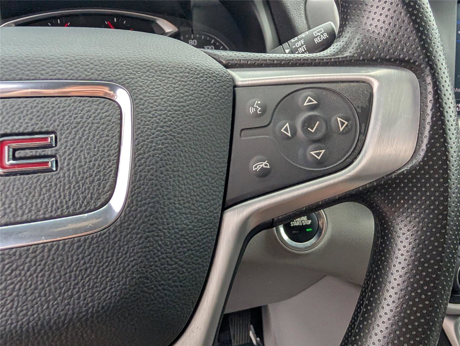Used 2024 GMC Terrain SLE FWD image 22
