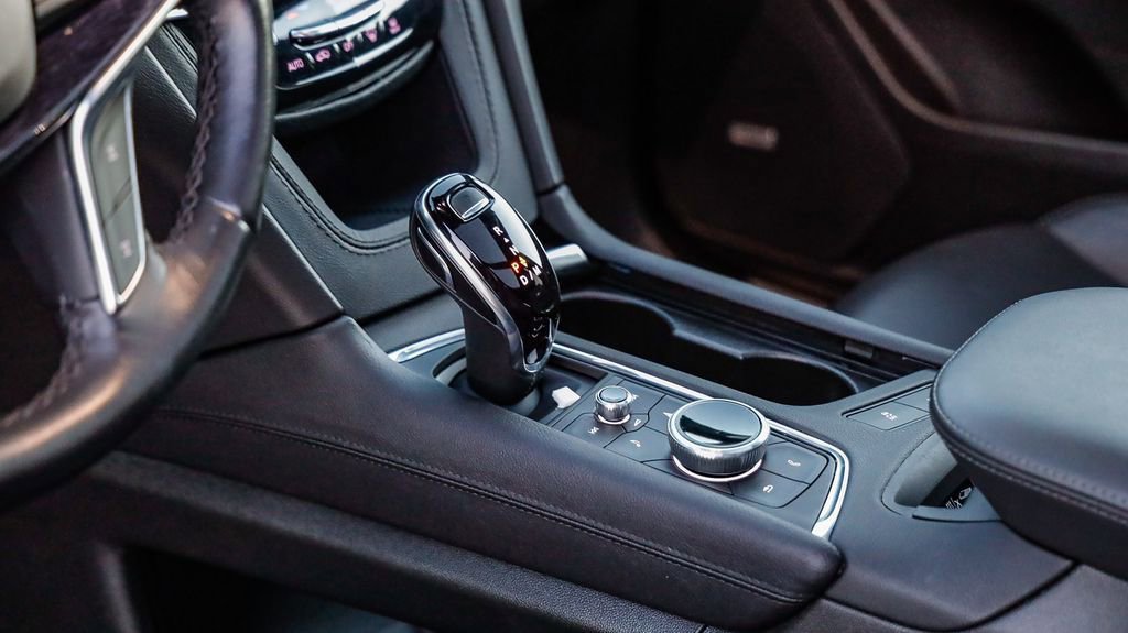 Used 2024 Cadillac XT5 Premium Luxury image 24