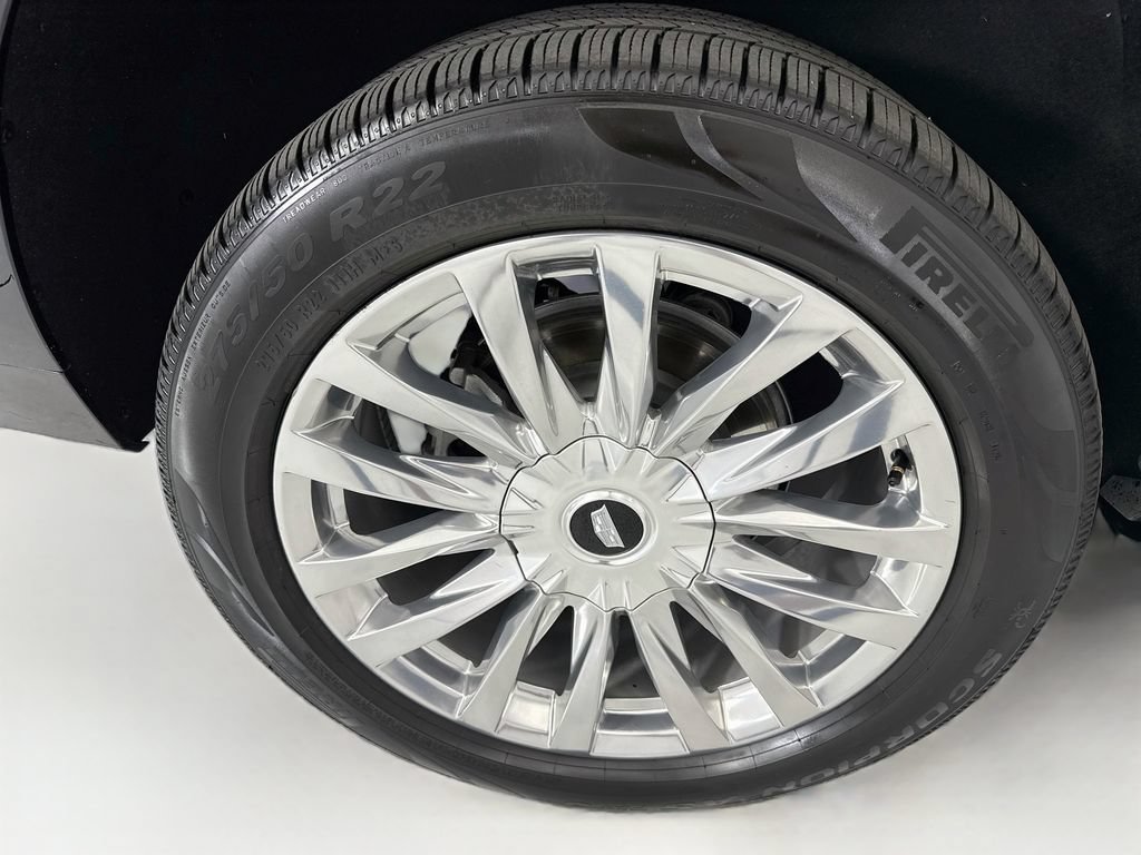 Used 2023 Cadillac Escalade Premium Luxury w/ LPO, Floor Liner Package AWD/4WD image 33