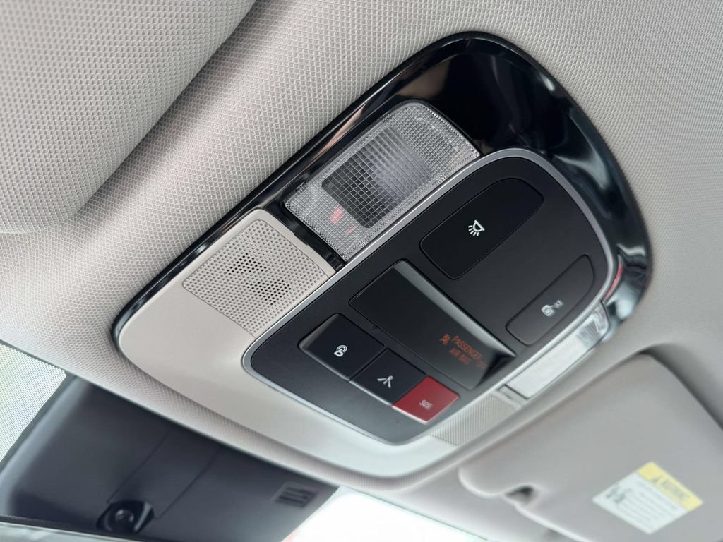 Certified 2023 Hyundai Sonata SEL FWD image 38