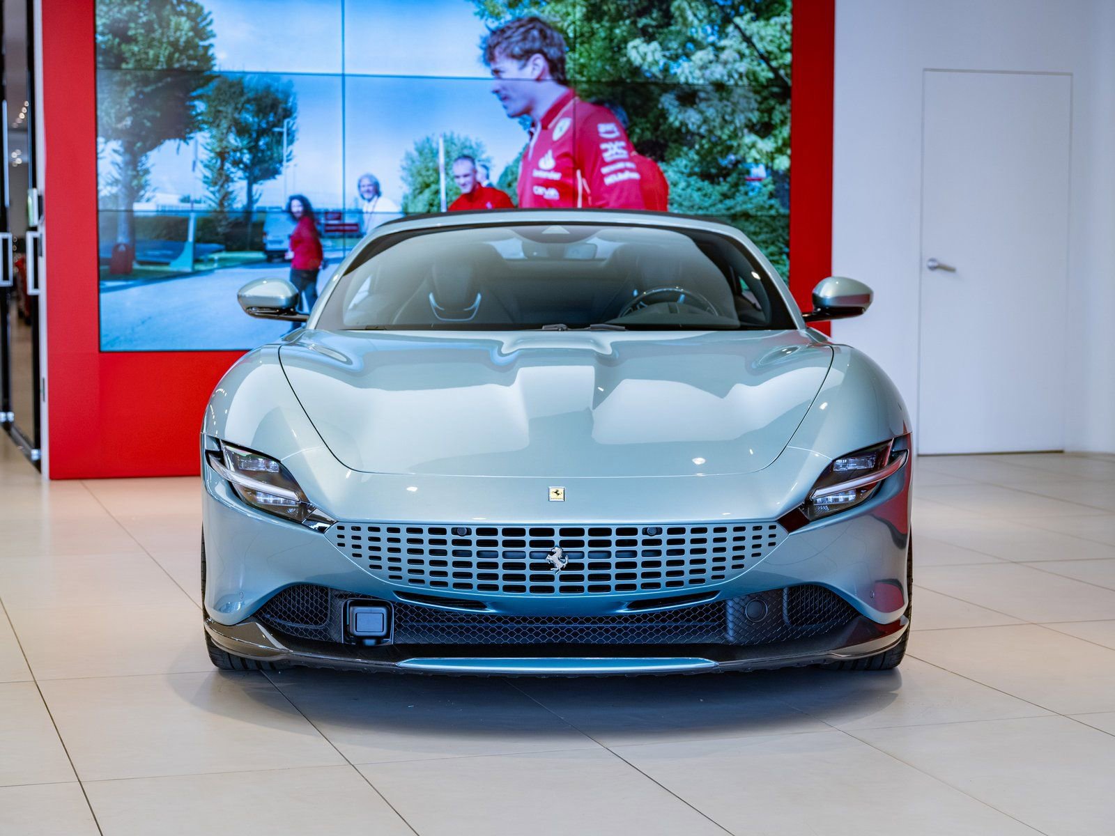 Certified 2024 Ferrari Roma Spider image 32