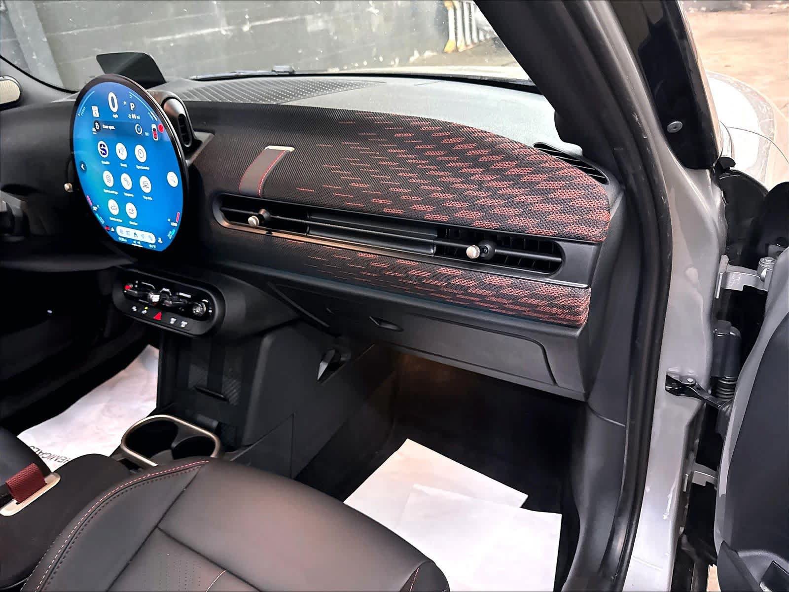 Certified 2025 MINI Cooper S FWD image 18