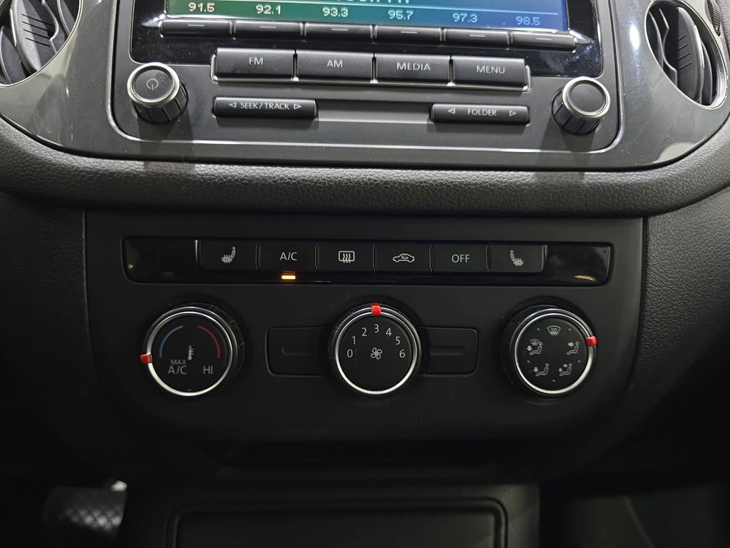 Used 2014 Volkswagen Tiguan SE AWD/4WD image 22