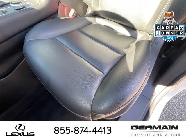 Used 2022 Cadillac XT4 Sport w/ Enhanced Visibility Package AWD/4WD image 21