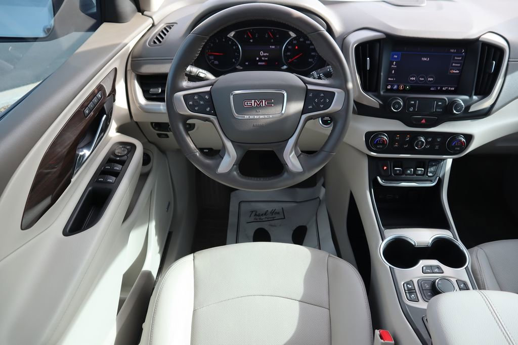 Used 2020 GMC Terrain Denali w/ Denali Premium Package image 10