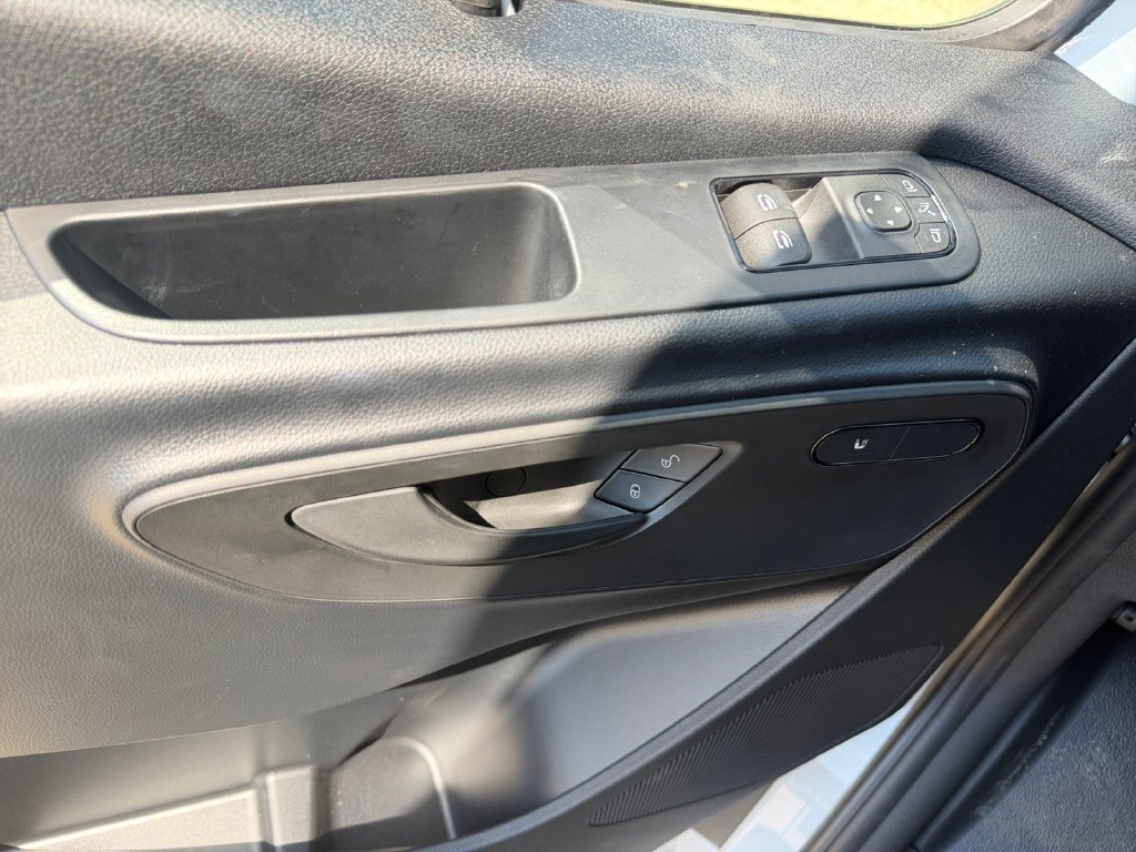 New 2025 Mercedes-Benz Sprinter 2500 image 17