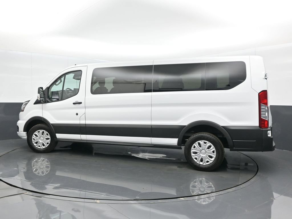 Used 2023 Ford Transit 350 XLT image 5