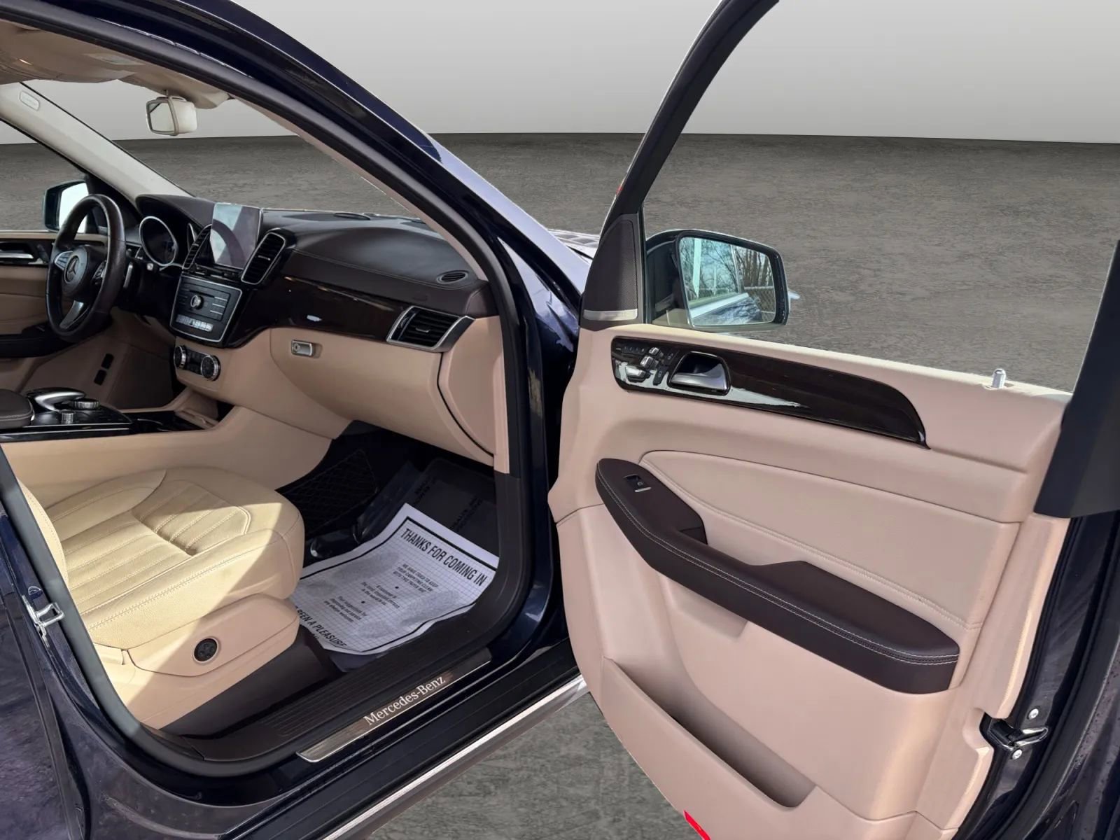 Used 2018 Mercedes-Benz GLS 450 4MATIC image 18