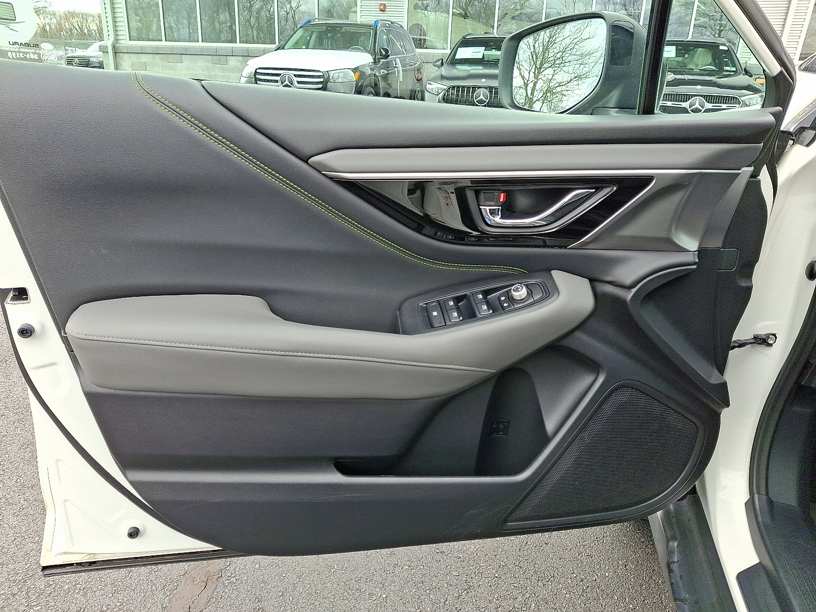 Used 2020 Subaru Outback Onyx Edition XT w/ Popular Package #2 image 13