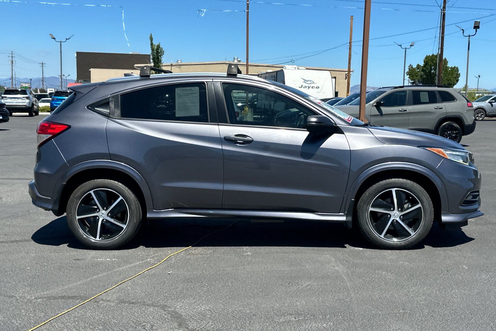 Used 2021 Honda HR-V Touring image 3