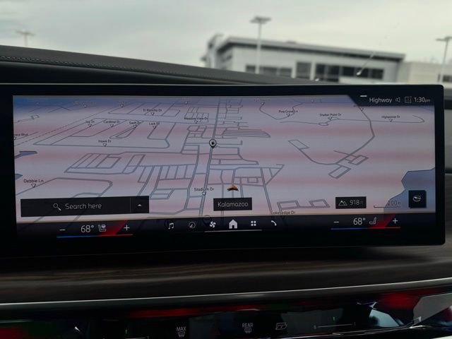 Certified 2023 BMW 760i xDrive w/ Executive Package image 37