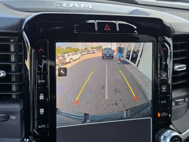 Used 2023 RAM 1500 Big Horn AWD/4WD image 14